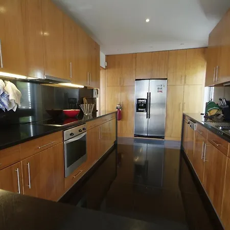 Cristelo Sleeps 8 With Pool Air Con And Wifi Villa *